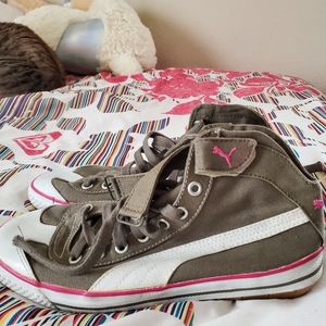 Puma size 10 women's shoes